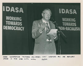Beyers Naude opening the IDASA Conference "Towards an open city" in Johannesburg.
