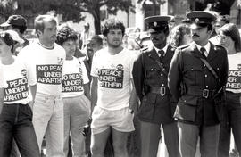 No peace under apartheid - Picket at the opening of Parliament
