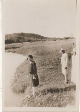 Group at river. Left: Anna Molema. Centra: Violet Plaatje